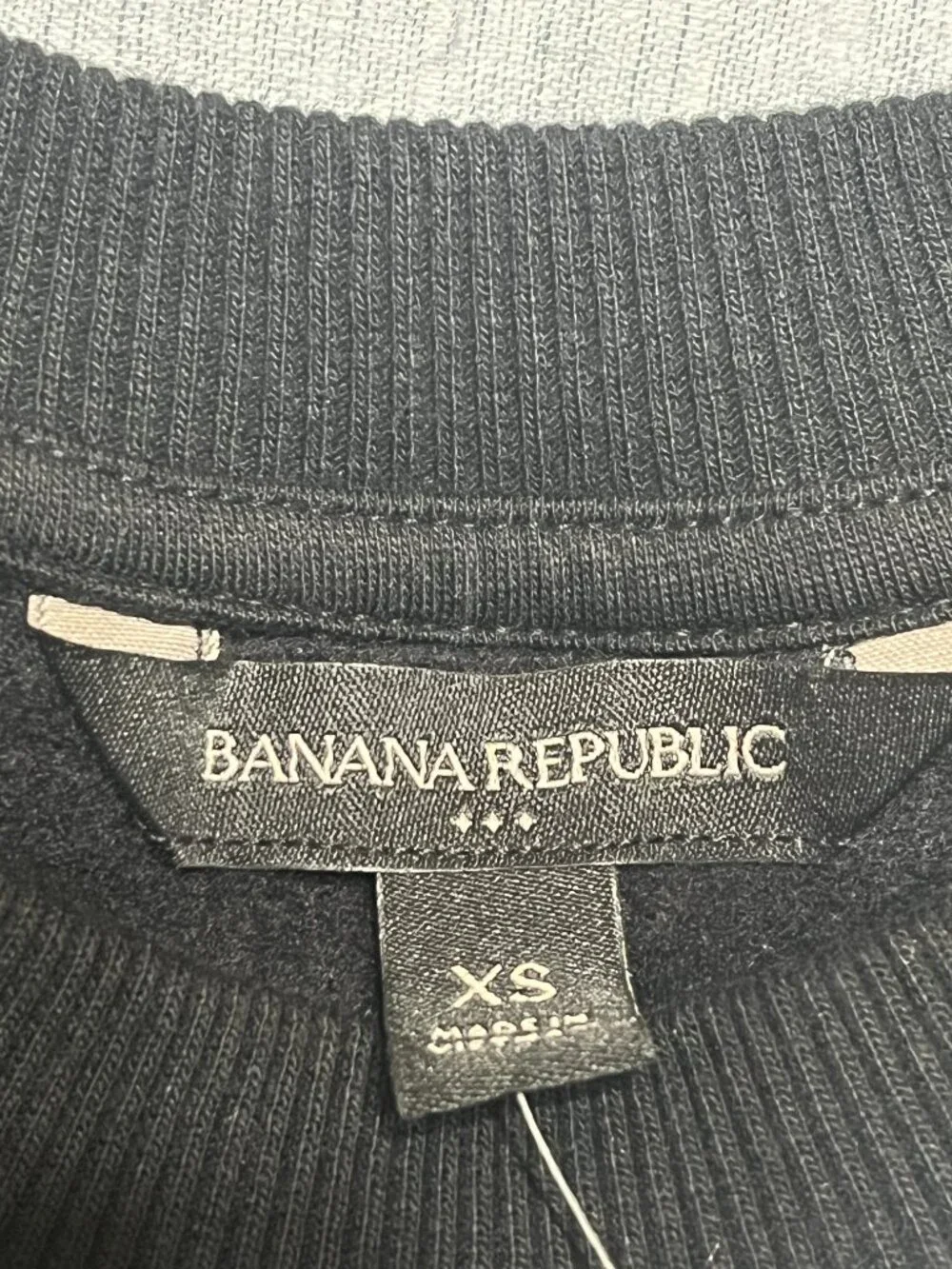 BANANA REPUBLIC Black Sweater Size XS NWT